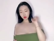 抖奶搖奶艷舞 摩托搖